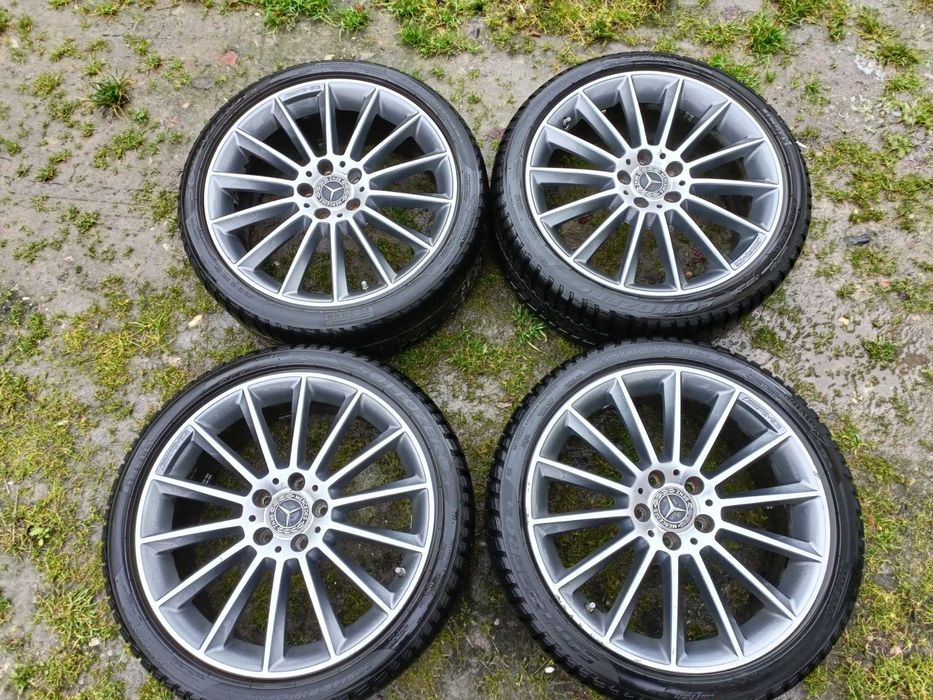 Felgi aluminiowe z oponami zima Mercedes AMG A177.401.1600 7,5x19et49