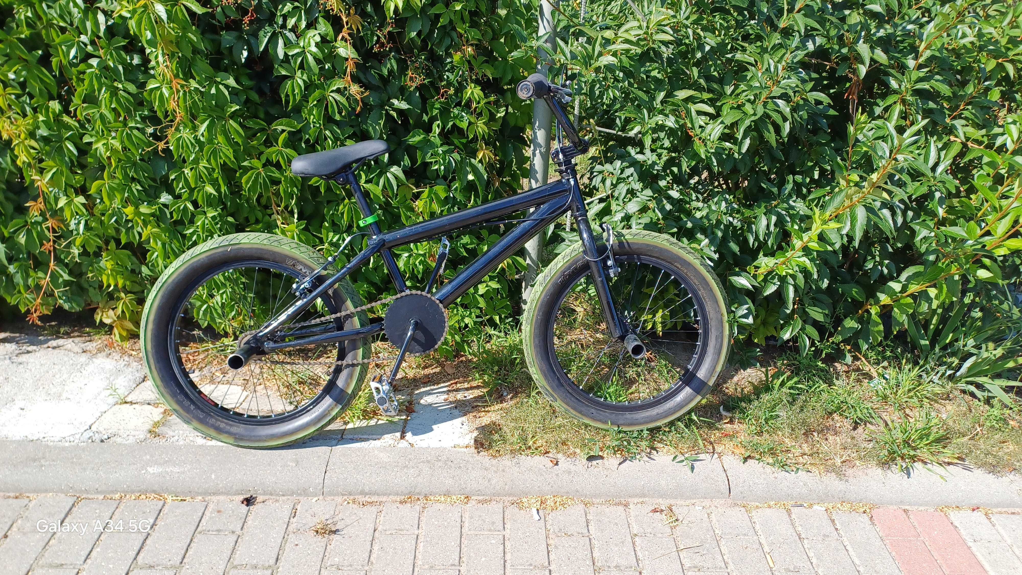 Bmx Fatt (bez naklejek)