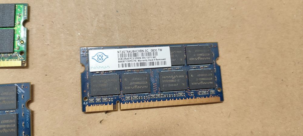 Memória RAM PC2 5300S