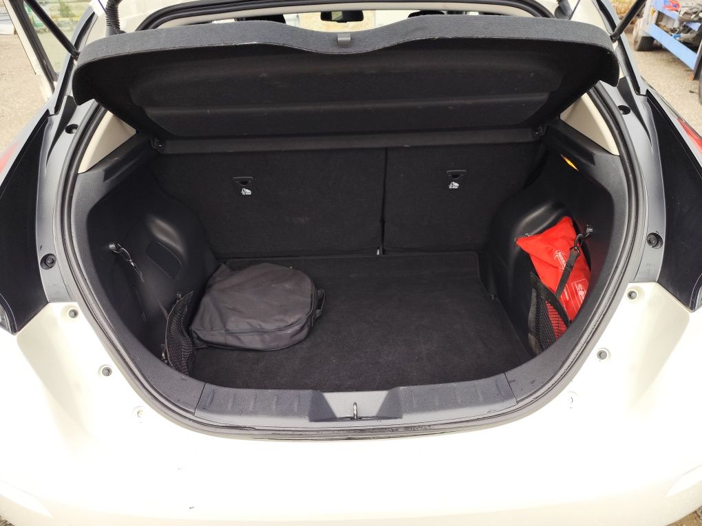Nissan Leaf 40 E 2020 com IVA