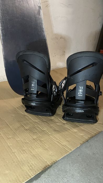 Deska snowboardowa Firefly Furious 161 plus wiazania Birton Mission