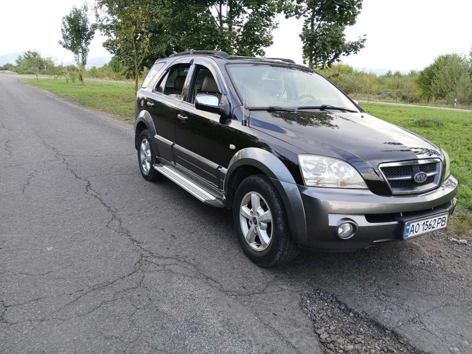 Kia Sorento. 2.5 Дизель Автомат.