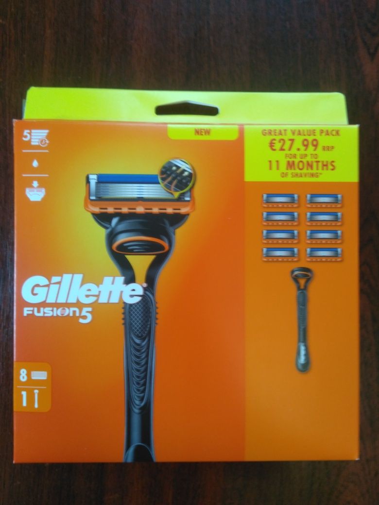 Станок на 5 лез Gillette Fusion +8 касет