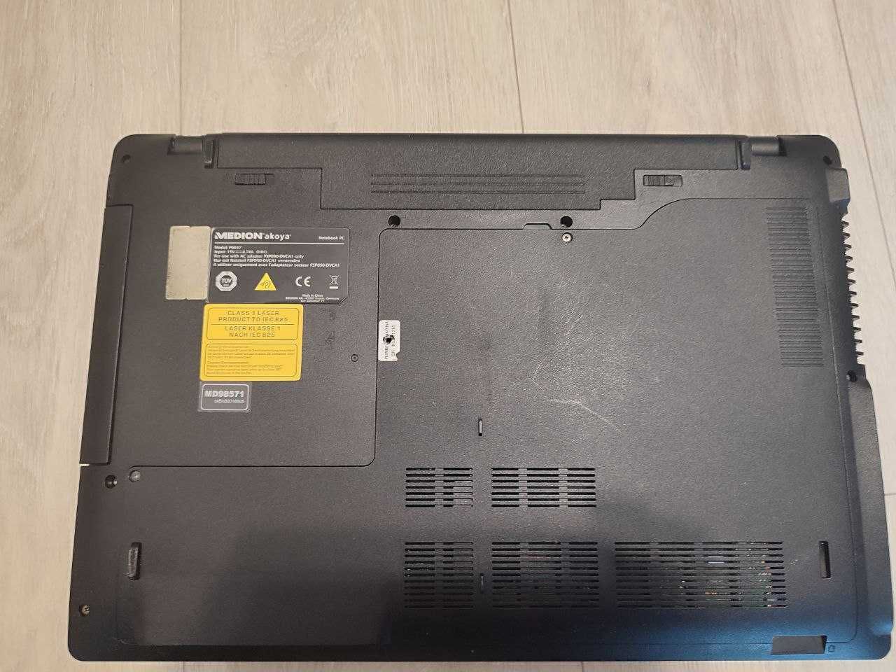 Ноутбук Medion Akoya P6647 (i5 4200M, 15.6 FHD, DDR3 8Gb, SSD 120Gb)