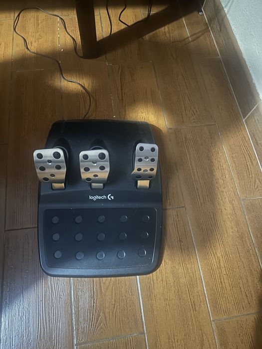 Volante G29 + shifter + caixa (Ler descricao)