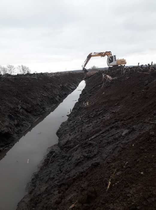 Usługi Koparko-Ładowarką Koparka Kołowa Prace Ziemne Wykopy Sztum