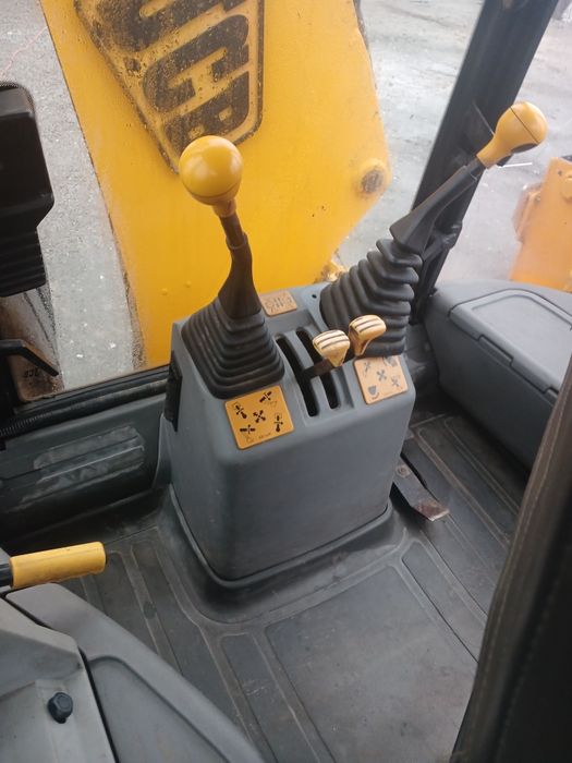 Jcb 3cx екскаватор навантажувач