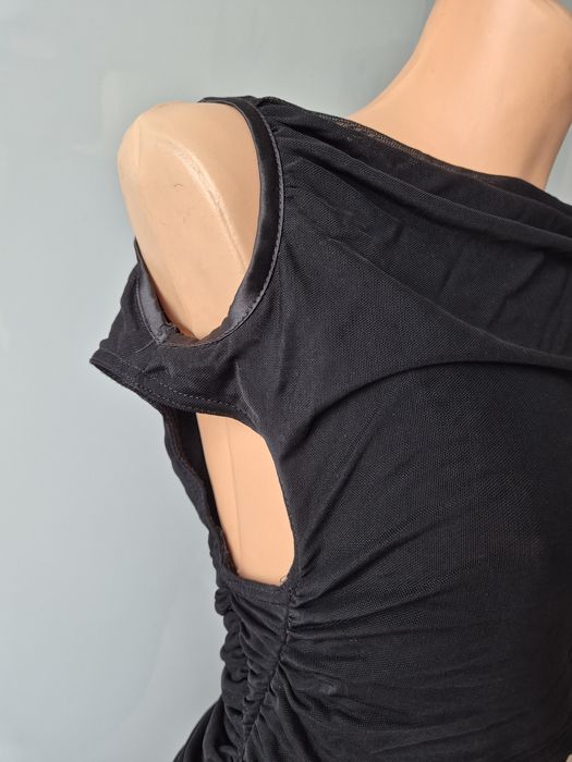 Czarna marszczona sukienka damska mini M używana