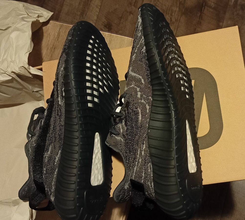 Buty Yeezy 350 Boost Dark Salt