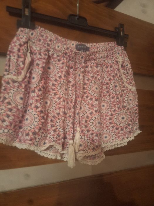 Spodenki damskie Primark rozm.XS 100%viskoza stan bardzo dobry.