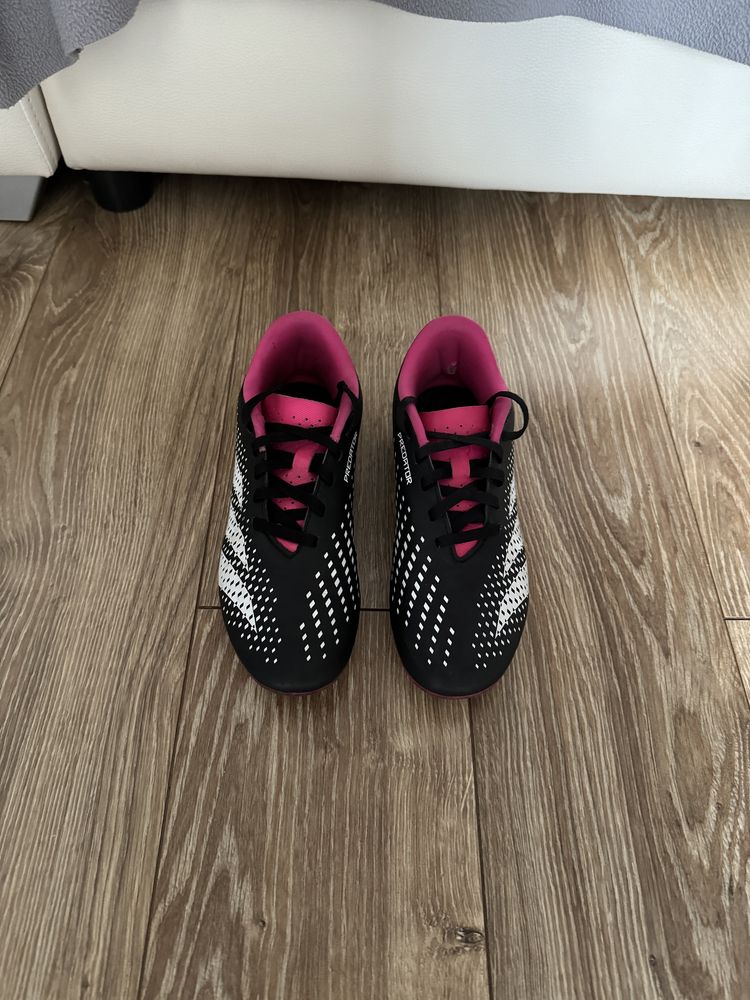 Buty piłkarskie dla chłopca lub dziewczynki Adidas predator