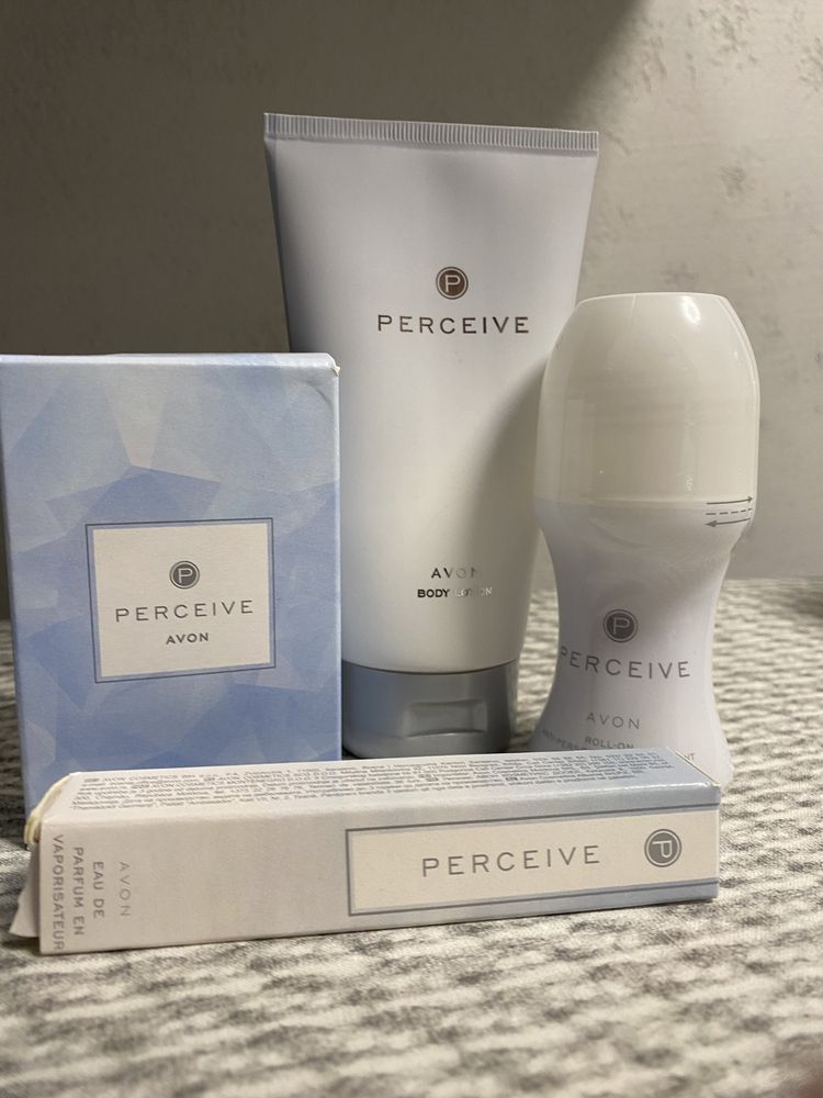 Zestaw prezentowy PERCEIVE Avon