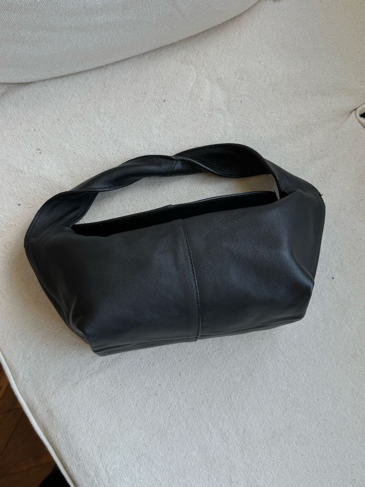 Шкіряна сумка Massimo Dutti