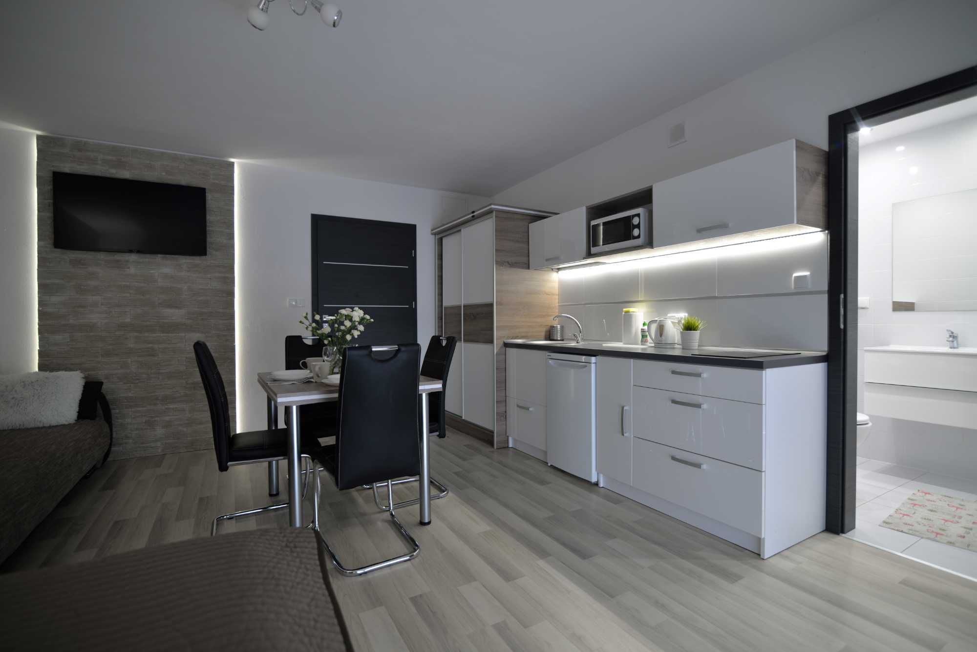 Wolny  od 16-18 sierpnia Apartamenty Pokoje  Villa Bueno Bis Rowy