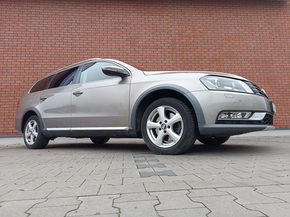 Volkswagen Passat VW Passat Alltrack B7 automat DSG 4x4 2.0 TDI 170KM WEBASTO