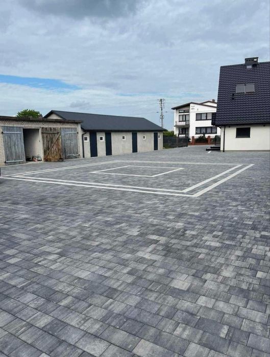 Układanie kostki brukowej Brukarstwo Odwodnienie Korytowanie Minikopar