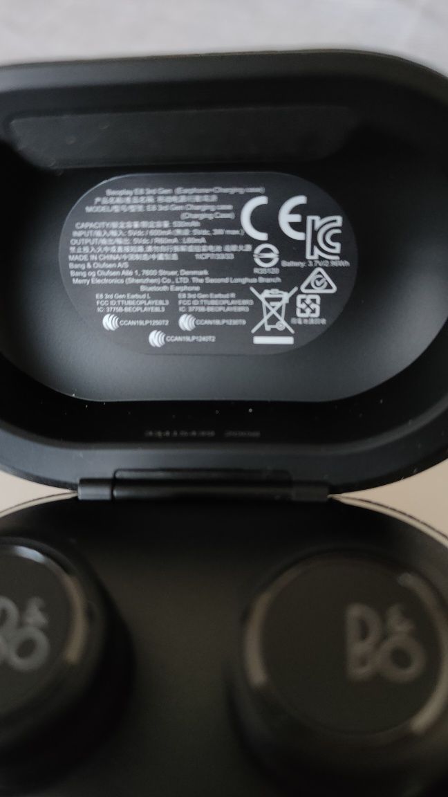 Bang & Olufsen beoplay E 3.0