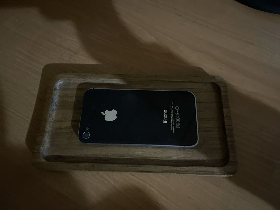 Розборка айфона 4s