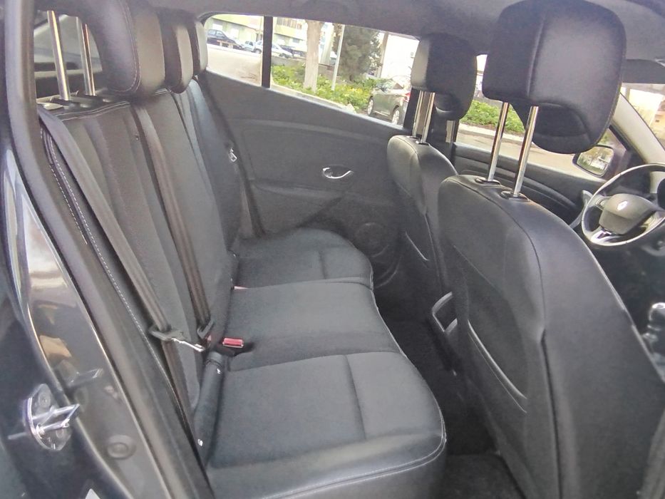 Renault Megane fase III 1.5 DCI 2015 Em óptimo estado.