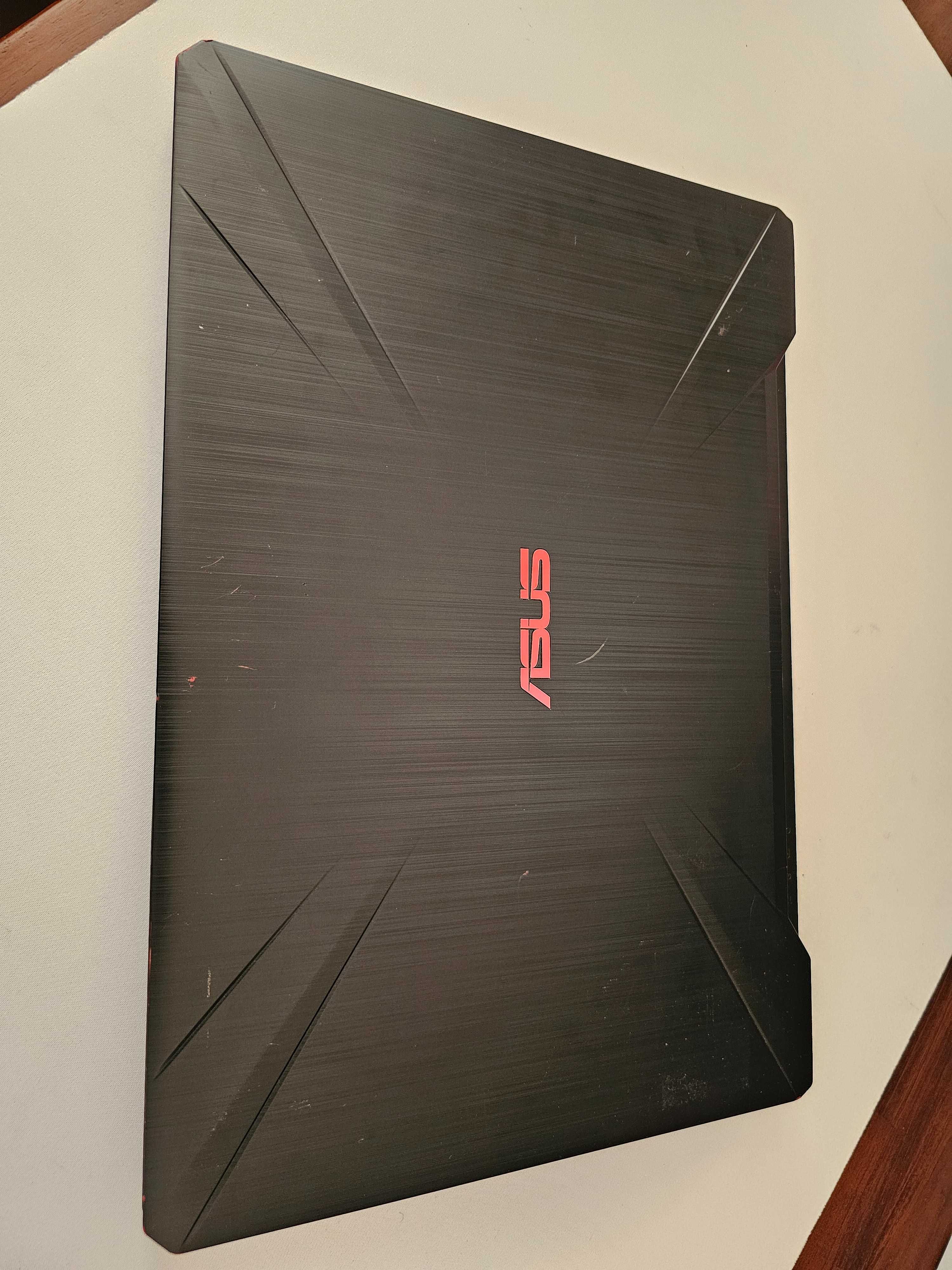 Ігровий ноутбук ASUS TUF Gaming FX504GD