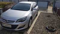 Opel Astra J 2013 р 1.7 дізель  .