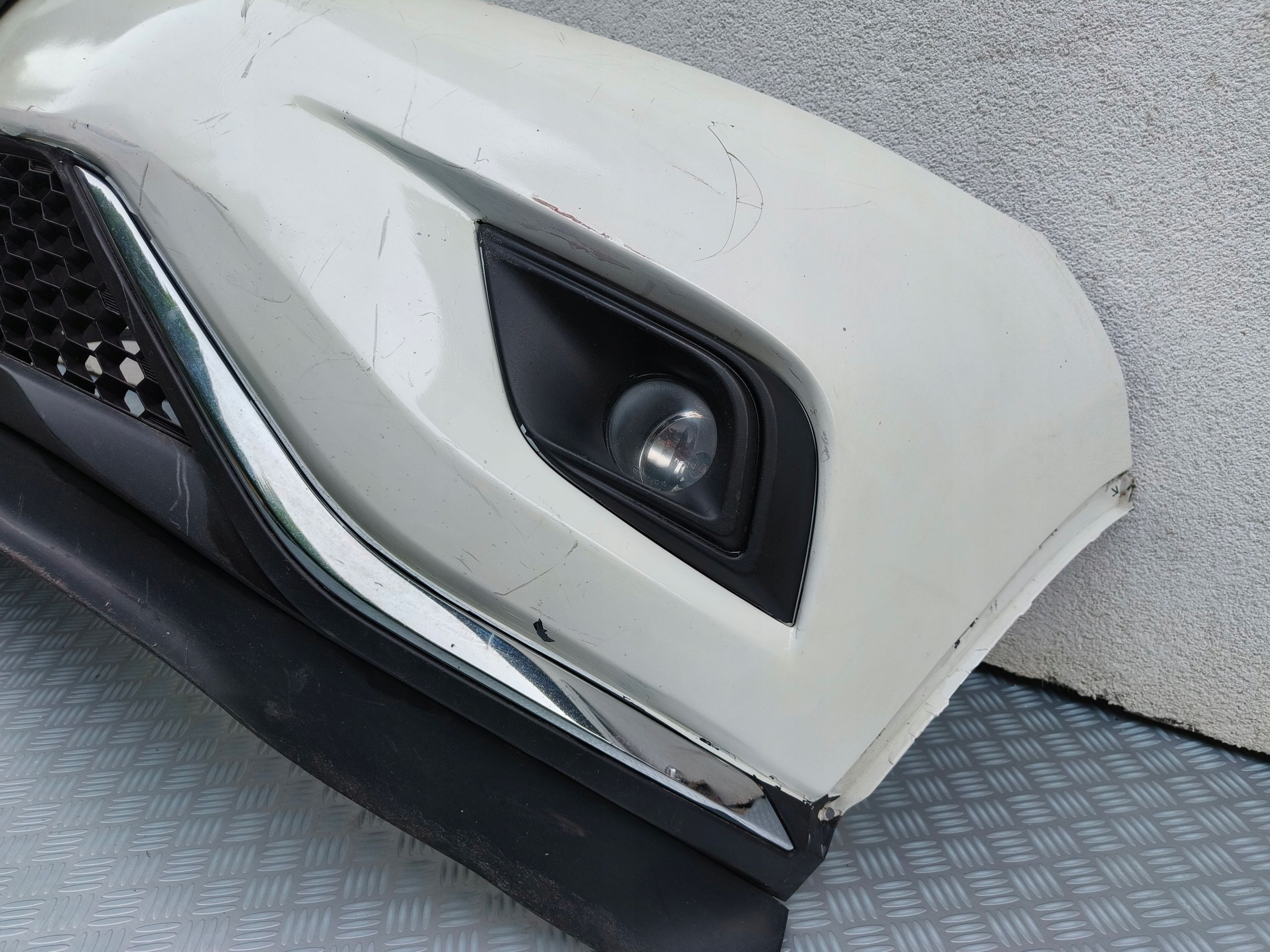 Nissan Murano Zderzak przód Przedni Chrom Halogen Usa