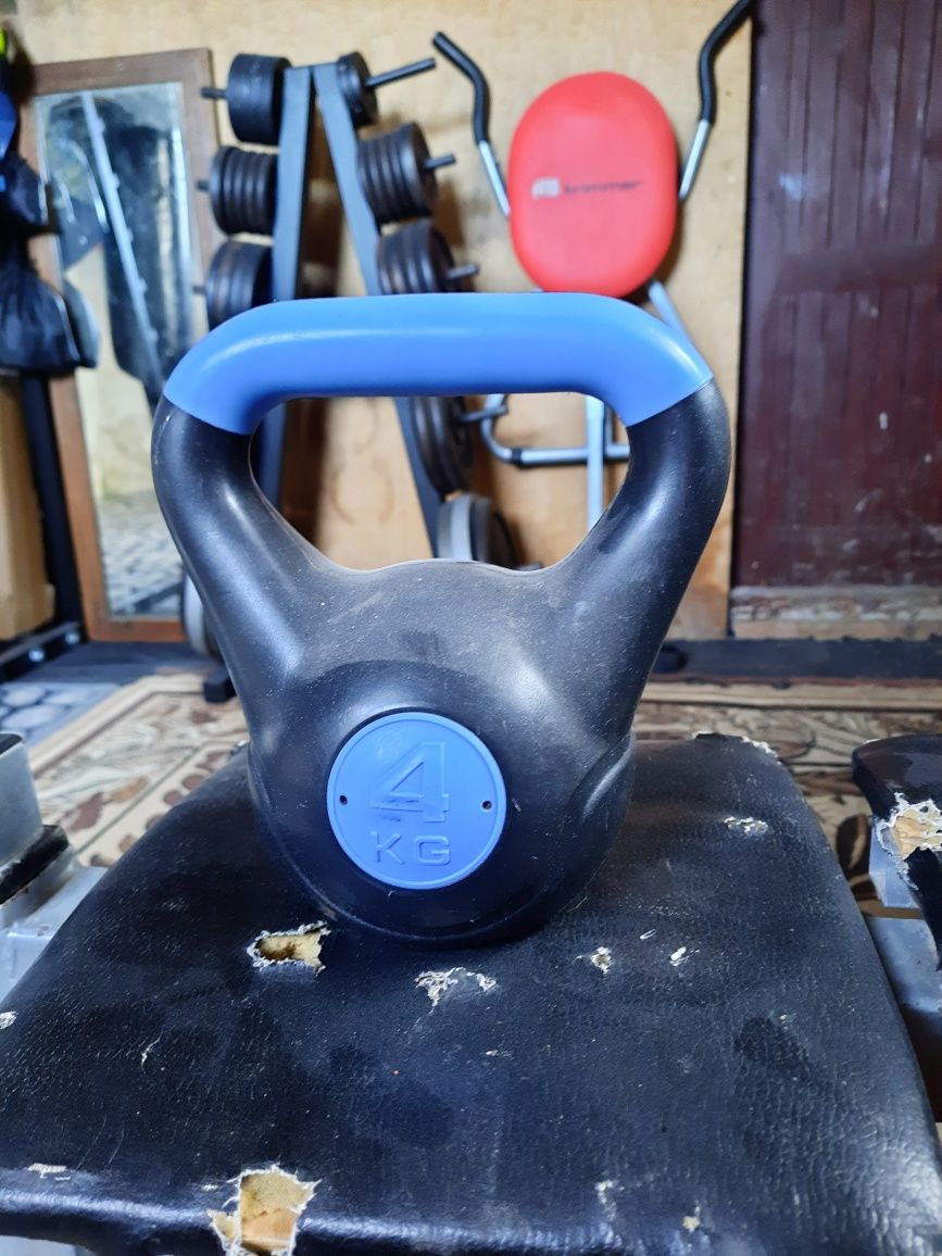 Odważnik kettleball 4kg