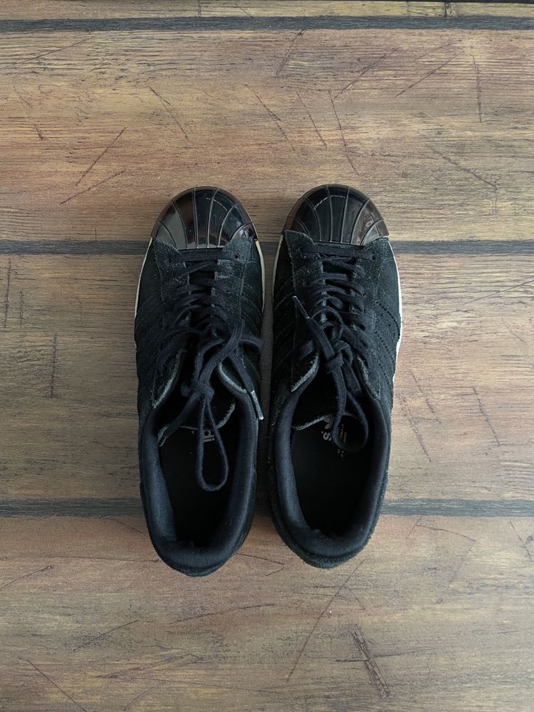 Superstary 38 adidasy