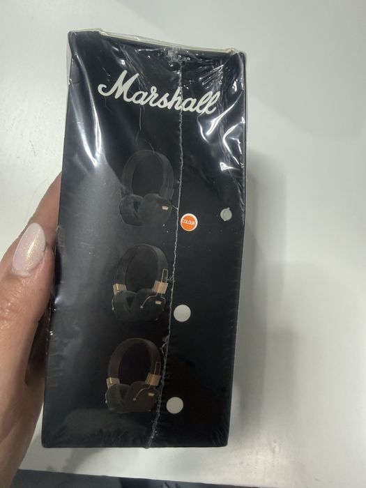 Fones marshall.