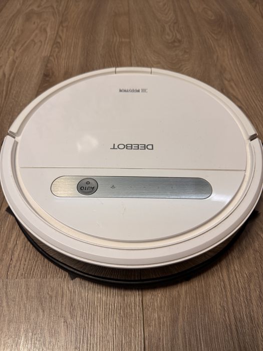 Миючий роботи-пилесос ECOVACS DEEBOT OZMO 610 White