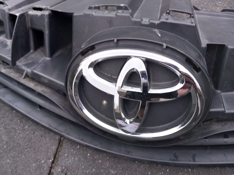 Grill Atrapa Toyota Aygo I Chrom