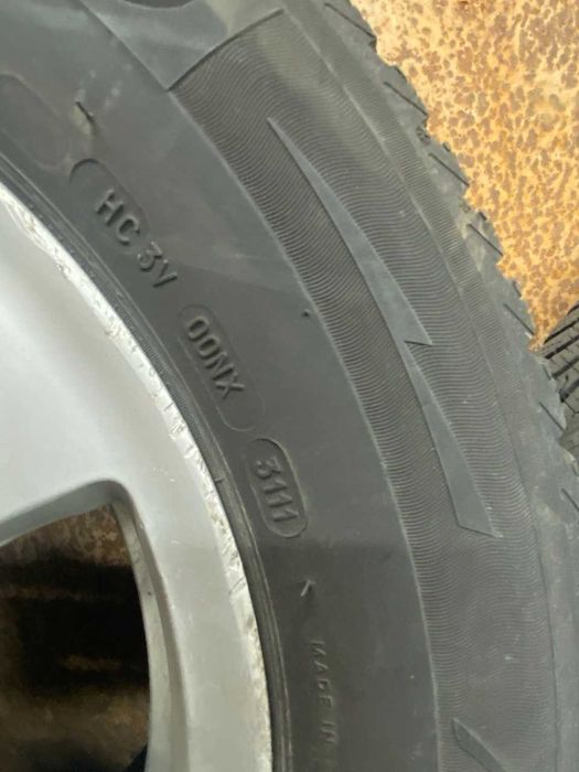 Колеса в зборі bmw 5 e60 5x120 7jx16 is20 комплект з зимовою гумою