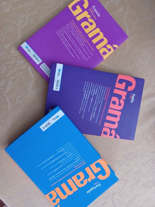 Gramáticas para o 3 ciclo - 7, 8 e 9 ano ( como novas/ novas)