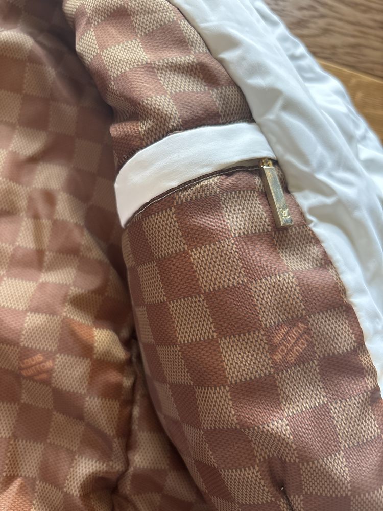 Przejsciiwa Kurtka plaszczyk Louis Vuitton 36 38 M