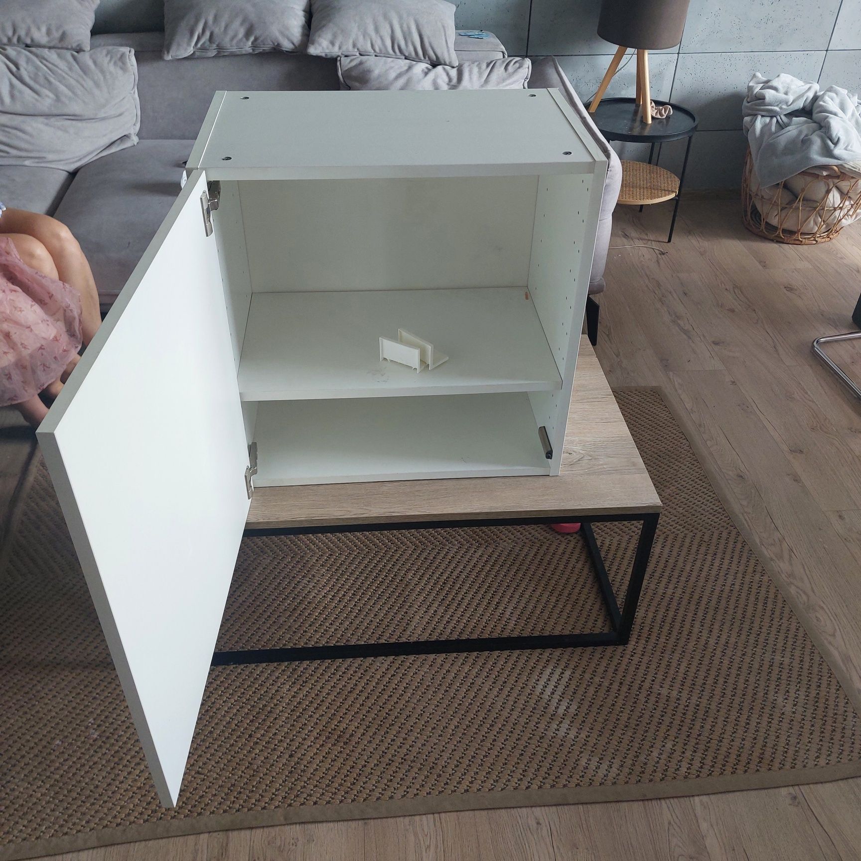 Szafka do powieszenia ikea