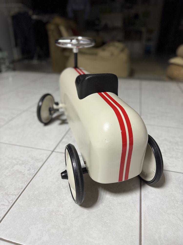 Carro de Criança Vintage em metal