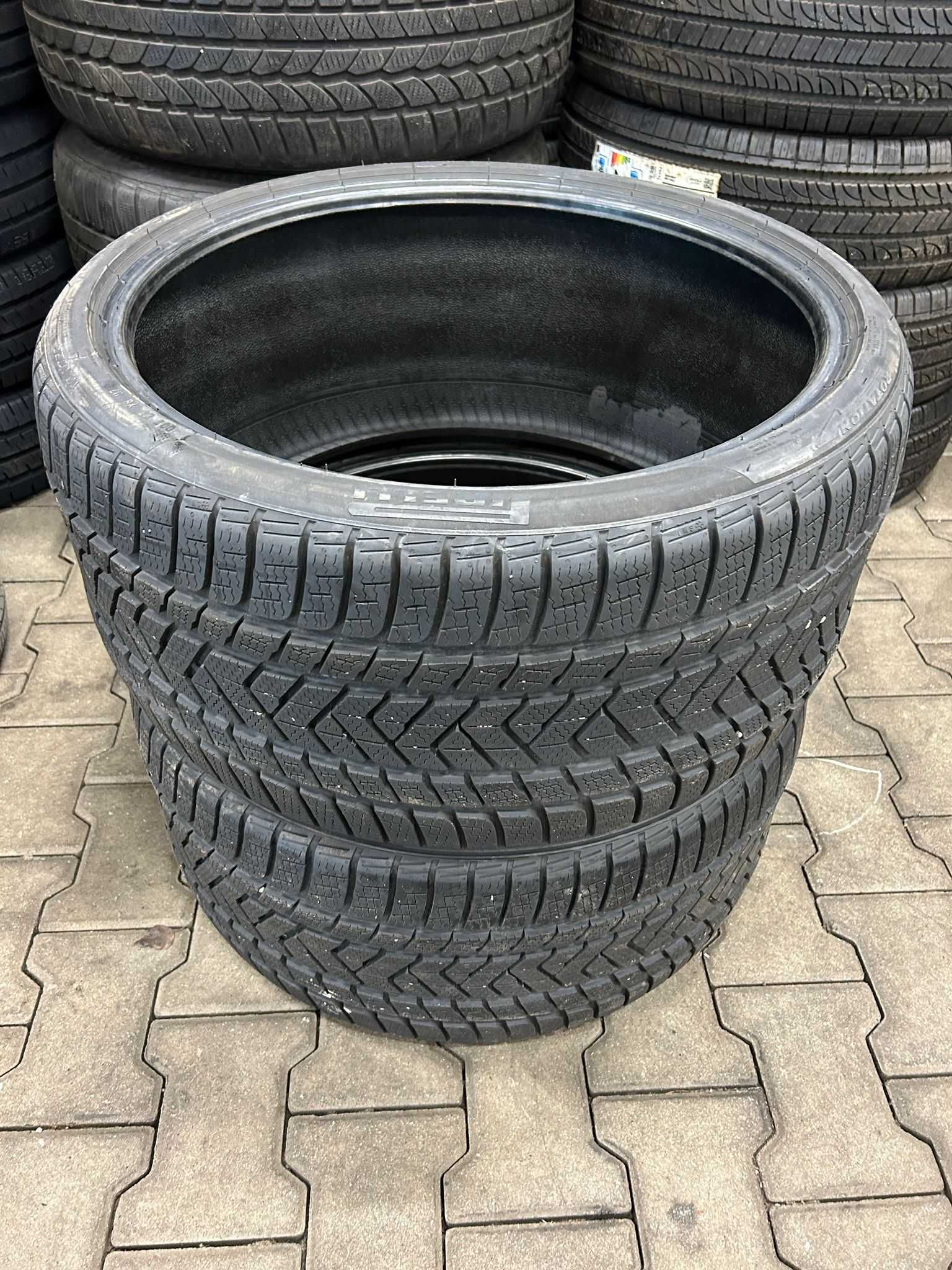 Pirelli 285/30R21 100W SottoZero 3