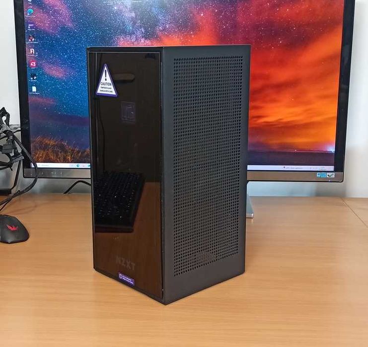 Obudowa NZXT H1 | Sprawna