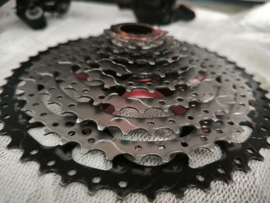 Cassete BTT 9velocidades 11-50T + desviador+manipulo mudanças, tudo 9v
