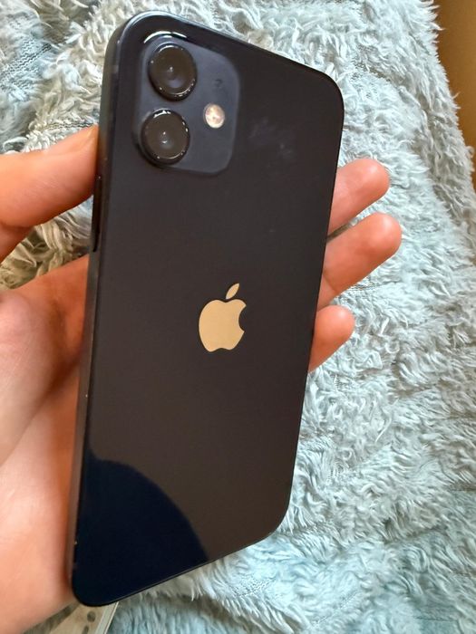Iphone 12 64GB usado
