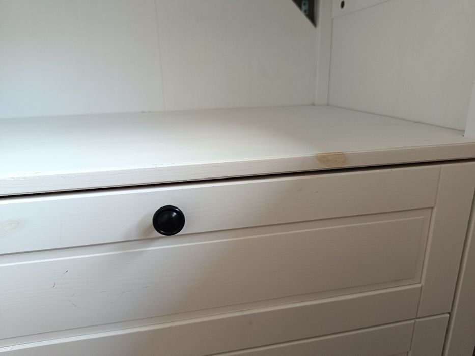 Komoda z przewijakiem SUNDVIK IKEA

300 zł