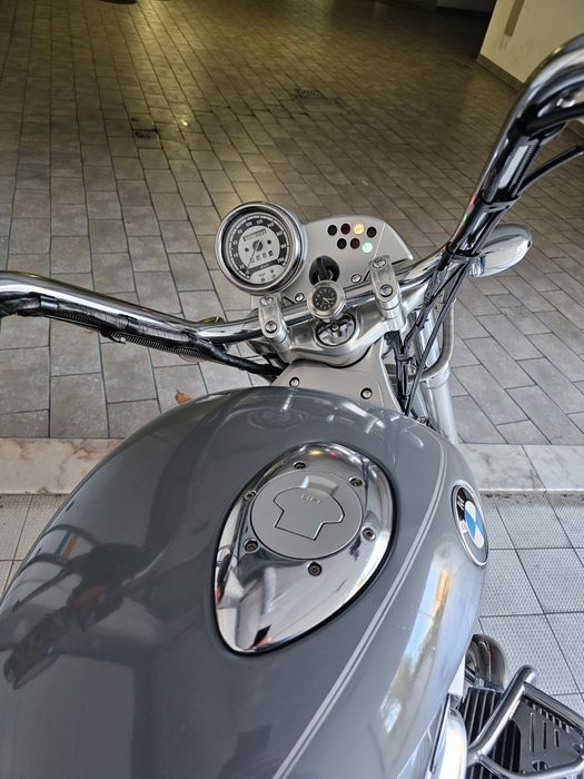 BMW R1200C de 2001 excelente estado , mota icónica  mota icónica