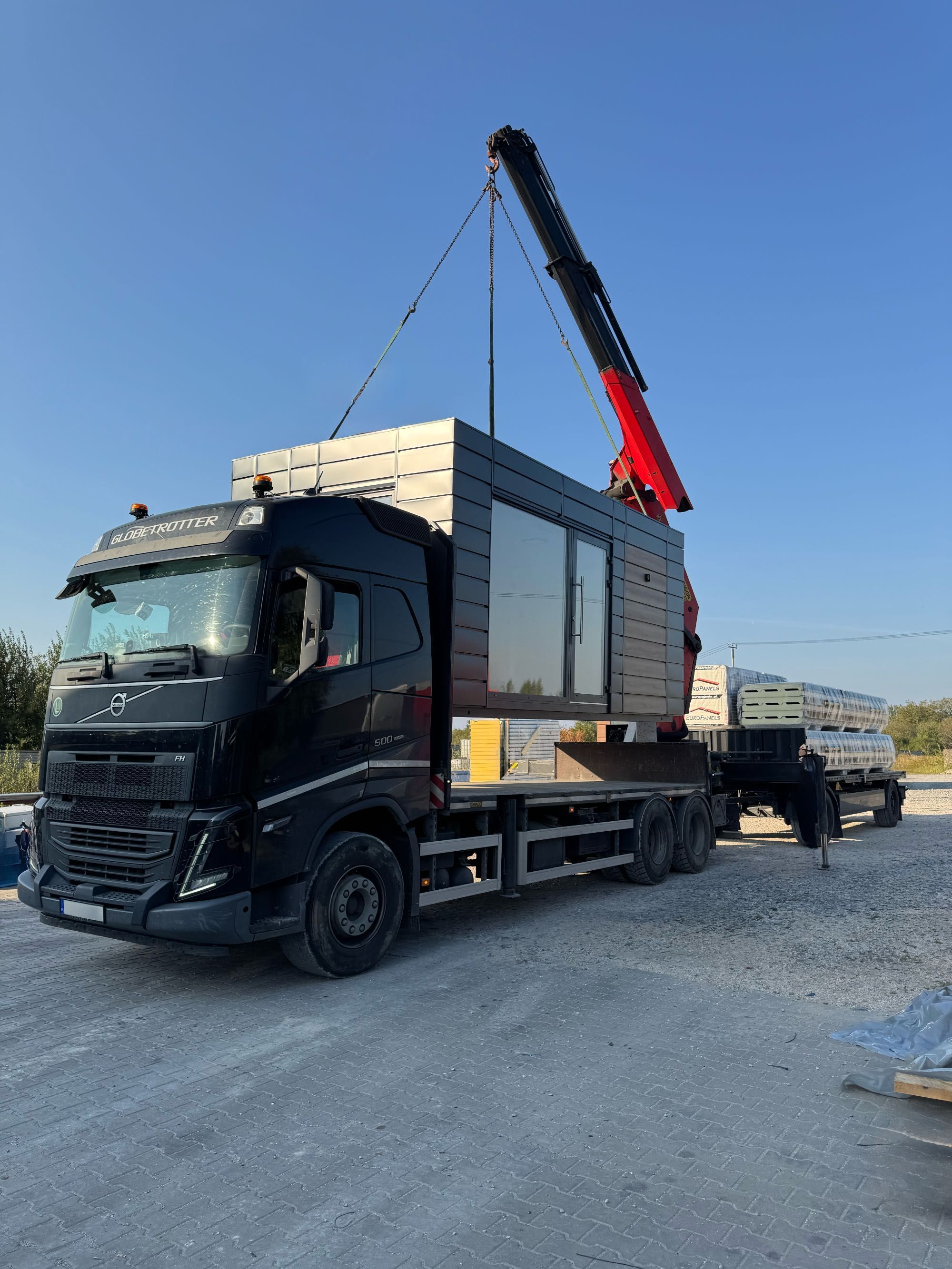 Kontener biurowy 6x3m – idealny na biuro, magazyn, pawilon, domek.