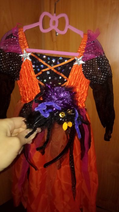 Strój karnawałowy Ognista wróżka ,czarodziejka,czarownica od 6-11 lat