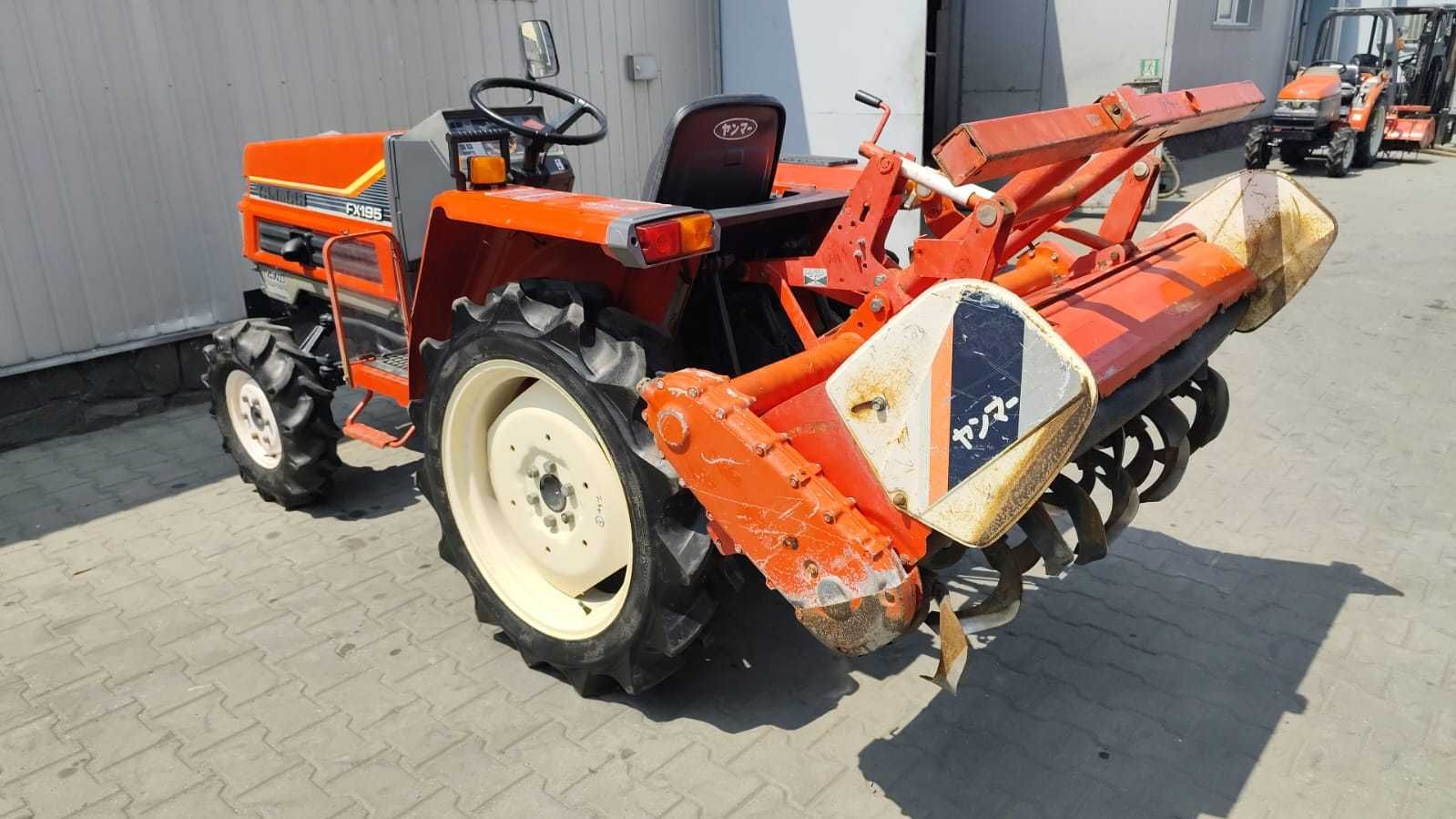 Japoński traktorek Yanmar FX 195 z glebogryzarką 19 KM 4x4
