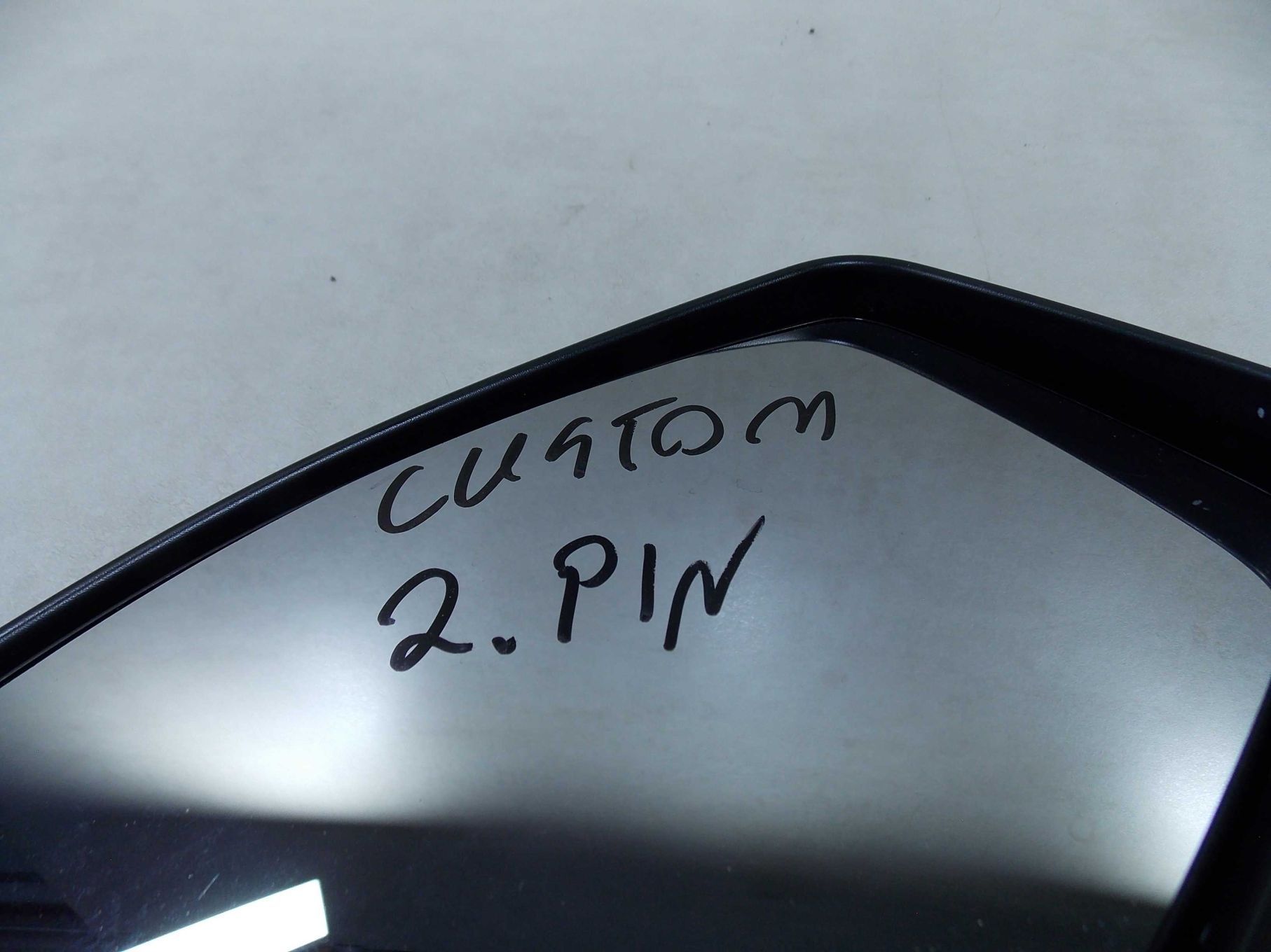 FORD TRANSIT CUSTOM 13-17 LUSTERKO ZEWNETRZNE LEWE 2 PINY