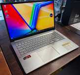 Asus VivoBook E1504FA OLED 15.6" Ryzen 5 7520U/16GB/512 SSD GWARANCJA