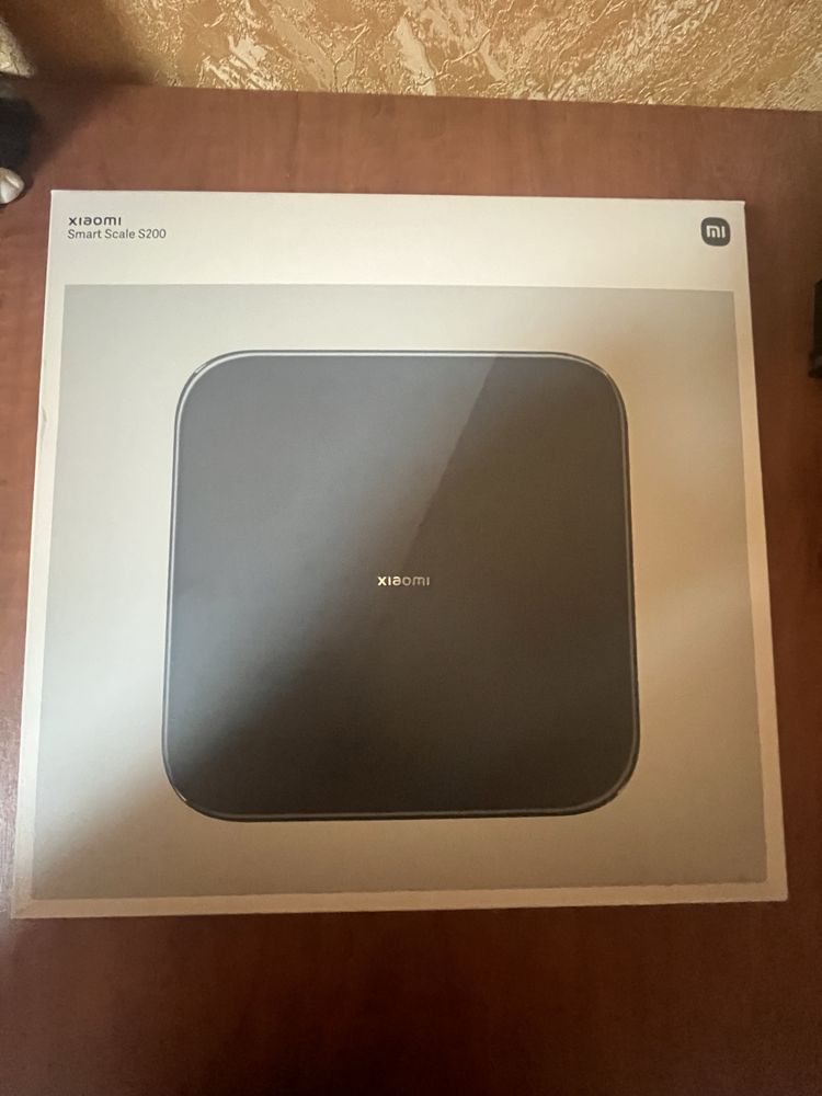 Продам весы xiaomi Smart Scale s 200