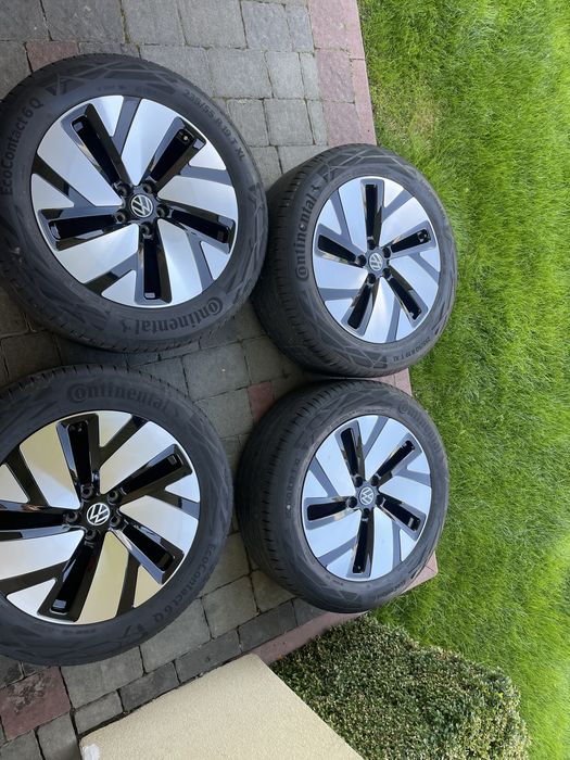 Vw ID Buzz .  В продажі комплект коліс.