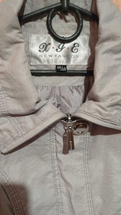 Кросівки жіночі шкіряні